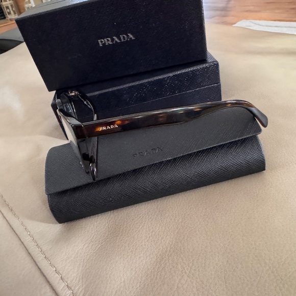 Prada journal eyeglasses  Authentic  Brand new - Picture 4 of 4